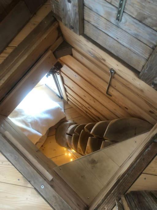 Nuit Insolite - La Cabane Du Haut-Doubs Les Gras Exteriér fotografie